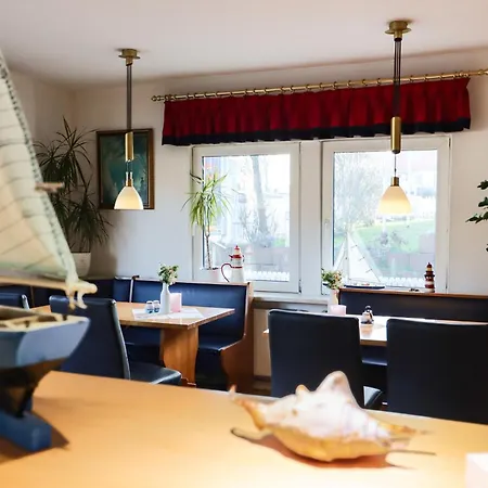 Leuchtfeuer Ruegen 3*