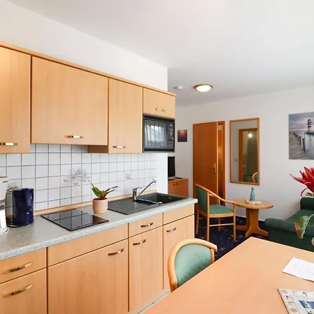 Leuchtfeuer Rügen Aparthotel Glowe