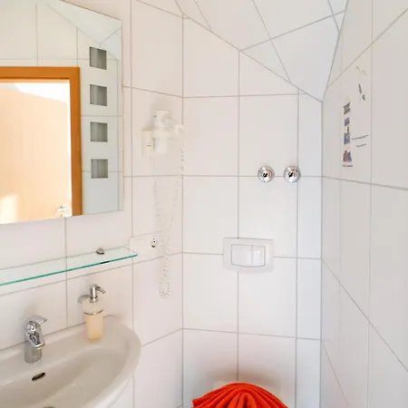 Lejlighedshotel Leuchtfeuer Rugen 3*