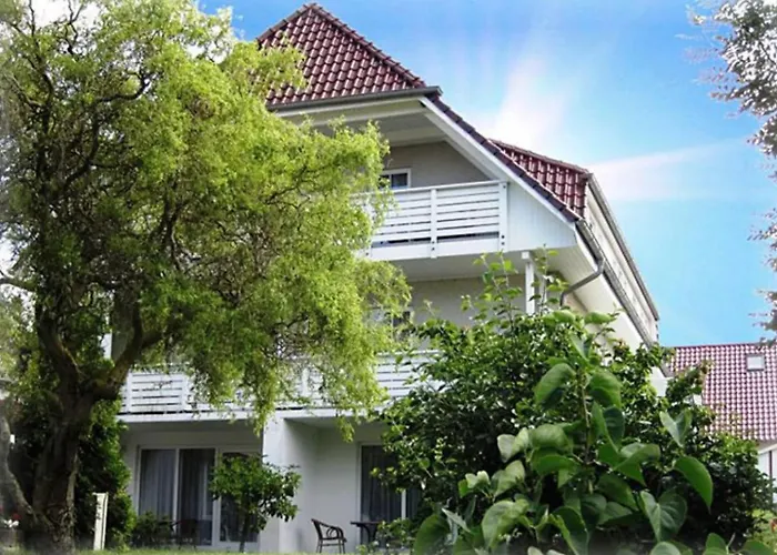 Leuchtfeuer Rügen Aparthotel 3*